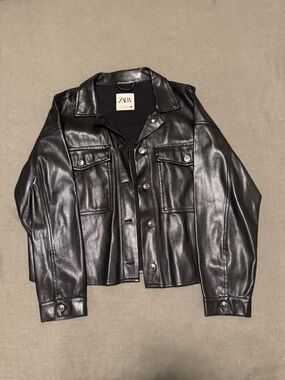 ZARA Black Faux Leather Cropped Jacket - Women’s
